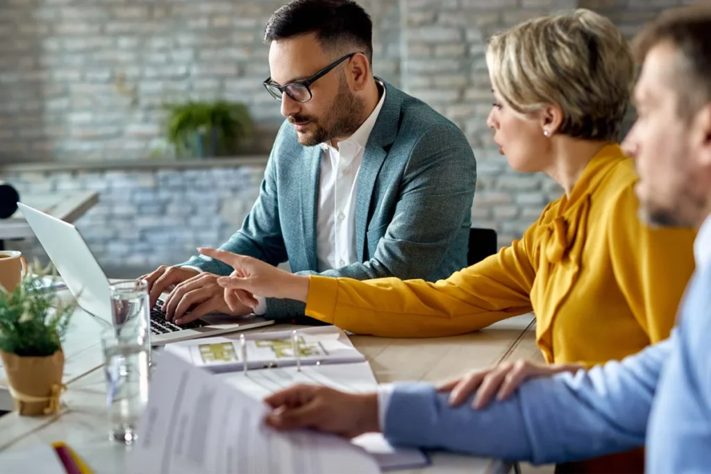13 Giant Steps to Succeed in Real Estate SEO